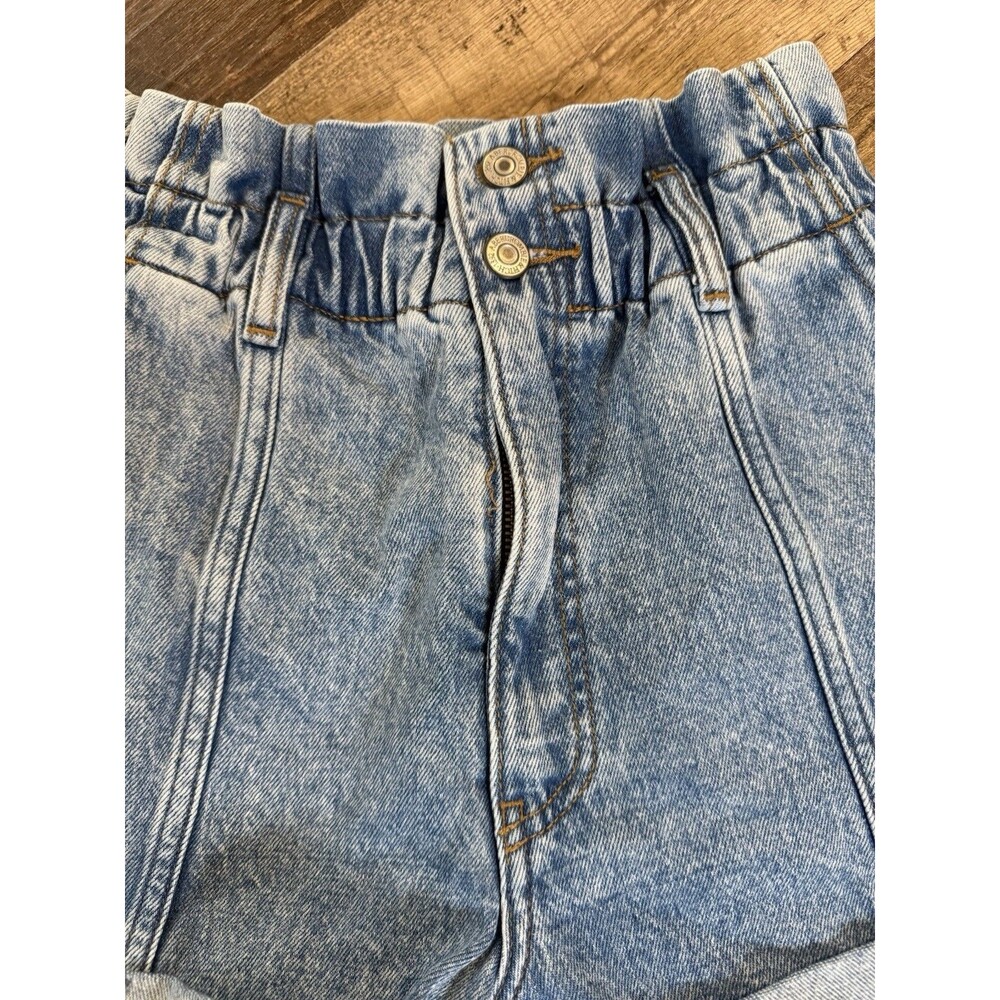 ABERCROMBIE & FITCH 80s Mom Shorts (Wom. Sz. 6) Pleated Ultra High Rise Jeans - Picture 2 of 8